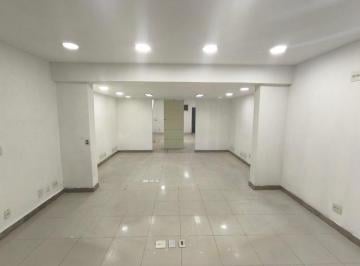 Comercial , Rio de Janeiro · Prédio comercial com loja no térreo .