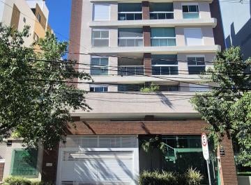 Apartamento de 2 quartos, Curitiba · Apartamento 02 quartos, sendo 2 suítes, c/ 2 vagas de garagem, Centro Curitiba