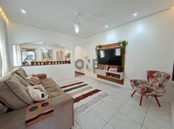 14147_iX7Q59R1k9438_141476a8c6a5cd241d.jpg · Sobrado com 3 dormitorios, 1 suite, com piscina. Jardim do Engenho