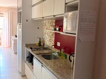 Apartamento de 1 quarto, Curitiba · Studio completo ensolarado