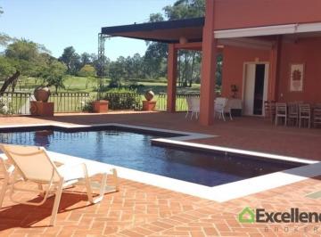 Piscina · Casa de Campo Para Locação