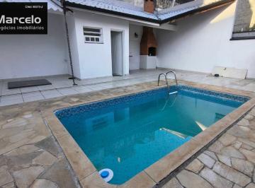 Casa · 300m² · 3 Quartos · 4 Vagas · Térrea Aruã - 3 Dorms (Suíte)