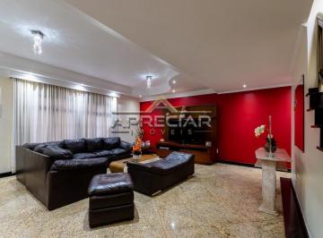 Foto 03 · Você que tem bom gosto e procura um excelente sobrado em localização privilegiada apresento este com