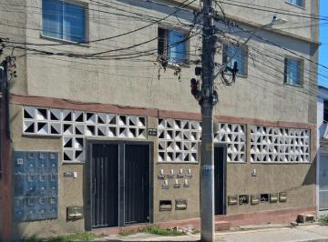 Apartamento de 2 quartos, Queimados · Apartamento com 02 quartos no Centro de Queimados