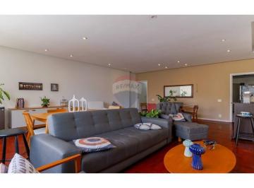Apartamento · 134m² · 3 Quartos · 1 Vaga · EXCELENTE APARTAMENTO DE 3 QUARTOS EM BOTAFOGO