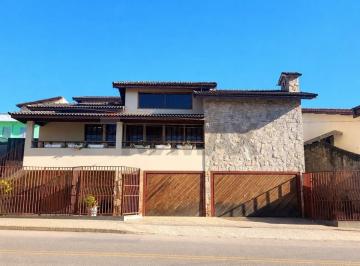 Casa · 300m² · 4 Quartos · 4 Vagas · Casa comercial a venda Jardim Ipê, Itatiba/SP - R$ 1.800.000