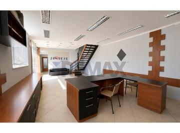 Comercial · 554m² · 1 Quarto · 4 Vagas · Prédio Comercial e galpão, 554m² - Jardim Maria Helena