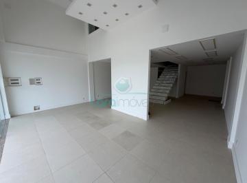 Comercial · 166m² · Loja em Lagoa - Macaé, RJ