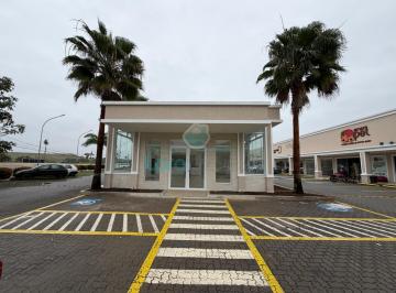 Comercial · 280m² · Loja em Lagoa - Macaé, RJ
