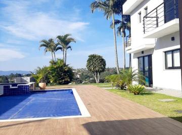 Casa de 4 quartos, Mairinque · Condomínio Porta do Sol : Refúgio Contemporâneo com integração
Total à Natureza