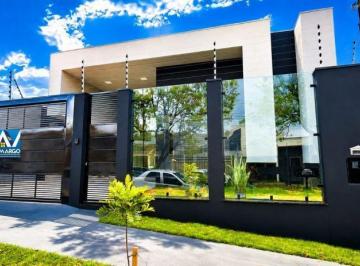 Casa · 3 Quartos · 2 Vagas · VENDA | Casa, com 3 dormitórios em Jardim Itália, Maringá