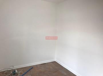 Casa · 120m² · 2 Quartos · 1 Vaga · Casa de vila para venda, com w2 dorm, sala, 2 WCs, a 1 quadra do metro Borba Gato