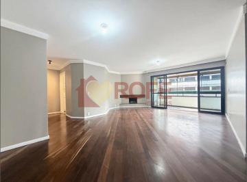 Apartamento · 147m² · 4 Quartos · 2 Vagas · 147 m² com 4 dormitórios e 2 vagas soltas em Moema