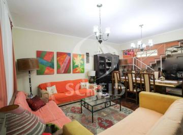 Casa · 238m² · 4 Quartos · 3 Vagas · Casa a venda com 4 quartos sendo 2 suítes!