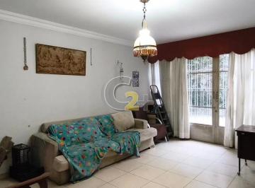 Casa · 212m² · 3 Quartos · 2 Vagas · Casa para locação na Vila Mariana com 3 quartos, sendo 1 suíte e 2 vagas