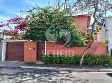 Casa · 220m² · 3 Quartos · 3 Vagas · Casa a venda com 3 quartos no Bairro de Interlagos