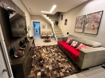 Casa · 118m² · 3 Quartos · 2 Vagas · Sobrado 3 quartos, 1 suíte, 2 vagas - Jardim Têxtil