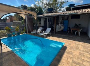 Casa · 100m² · 3 Quartos · 4 Vagas · Casa residencial com 3 quartos e varanda gourmet e piscina à venda em Matozinhos