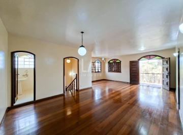 Casa · 351m² · 5 Quartos · 4 Vagas · Casa à venda, 5 quartos, 1 suíte, 4 vagas, Universitário - Belo Horizonte/MG