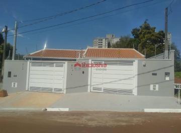 c7c1948a2021ddd92f8ad0c3e11451d7fd231ea8 · Casa com 3 dormitórios para alugar, 123 m² por R$ 3.900,00/mês - Jardim dos Calegaris - Paulínia/SP