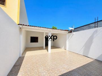 Casa · 91m² · 3 Quartos · 4 Vagas · Casa Plana no Passaré com 3 Quartos, Suíte Reversível e 4 Vagas