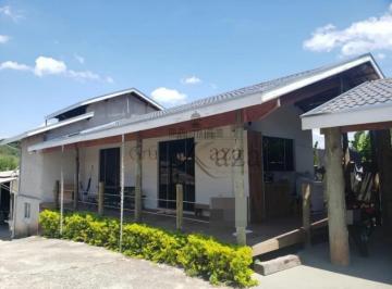 Rural · 2800m² · 2 Quartos · 6 Vagas · Oportunidade - Chácara - Putim - 2.800m² - 2 Casas - Piscina