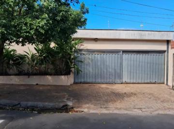 Casa · 300m² · 3 Quartos · 3 Vagas · Casas Residenciais Padrão em Araraquara