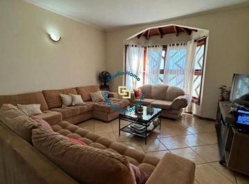 Casa · 237m² · 4 Quartos · 4 Vagas · Casa em Condomínio em Parque Terras de Santa Olívia, Araras/SP