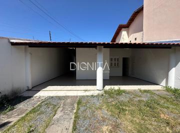 Casa · 240m² · 3 Quartos · 2 Vagas · Casa em Divinéia, Aquiraz/CE