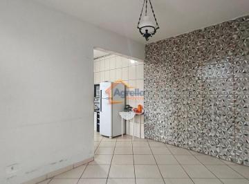 Casa · 136m² · 3 Quartos · 1 Vaga · CASA COM 3 QUARTOS E OTIMA LOCALIZAÇÃO