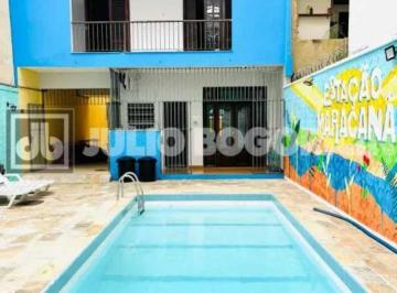 Casa · 375m² · 7 Quartos · 2 Vagas · Maracanã - Casa - Duplex - Residencial - 375 m² - 7 quartos - 2 suítes - Piscina