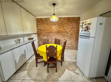 Foto 01 · Uma casa para viver, gerar renda,  plantar e reunir a família  no Taboão, Diadema