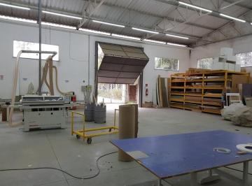 Comercial · Armazém - Embu-Guaçu