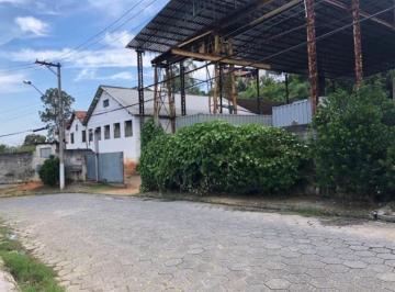 Foto 01 · Armazém - Vila Louro