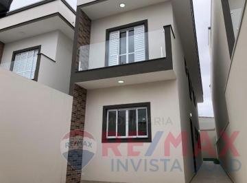 Foto 01 · Casa à venda em Arujá-SP, 3 quartos, 3 suítes, 3 banheiros, 2 vagas, 114m² no Arujá Center Ville. Ap