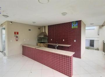 Foto 02 · Apartamento à venda em Porto Alegre-RS, bairro Cavalhada: 2 quartos, 1 sala, 1 banheiro, 1 vaga de g