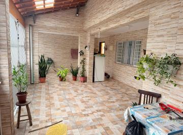 10lsiw2ythjodbjmmfkyzi0_md · Casa à venda na Mirim, em Praia Grande SP