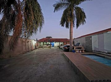 Casa · 80m² · 2 Quartos · Casa para venda em Jardim Flamboyant de 80.00m² com 2 Quartos