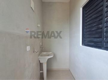 Casa · 55m² · 2 Quartos · 1 Vaga · Casa para alugar em Água Comprida de 55.00m² com 2 Quartos e 1 Garagem
