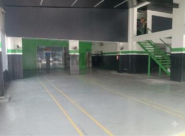Comercial · 520m² · 7 Vagas · Prédio Comercial para alugar em Árvore Grande de 520.00m² com 7 Garagens