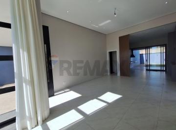 Casa · 170m² · 3 Quartos · 2 Vagas · Casa de Condomínio para alugar em Distrito Industrial de 170.00m² com 3 Quartos, 1 Suite e 2 Garagen