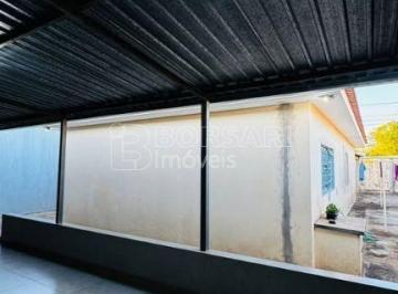 Casa · 199m² · 3 Quartos · Casa Padrão em Araraquara