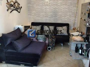 Casa · 124m² · 3 Quartos · 3 Vagas · Casa residencial com 3 quartos, quintal e 3 vagas no Bairro Anchieta