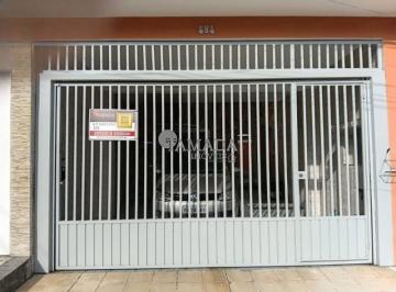 96b90687b9c34f35f1ec5f784a077fee67c25ec9 · Sobrado frontal com 2 quartos, área gourmet, corredor lateral, 2 vagas à venda, 200 m² por R$ 850.00