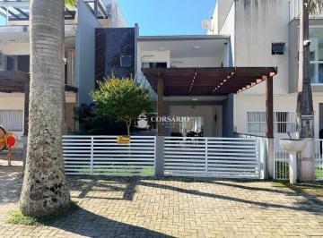 Casa · 151m² · 3 Quartos · 2 Vagas · SOBRADO PRAIA DE LESTE, quadra mar