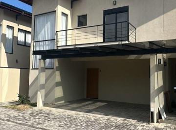 eee1029835a8f6658dffa2a3bce2b40248a8b870 · LINDA CASA EM CONDOMÍNIO NO JD DOS PINHEIROS EM ATIBAIA