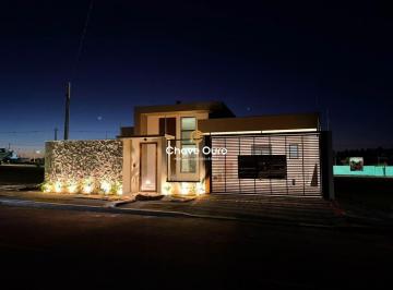 Casa · 300m² · 3 Quartos · Casa à venda - no Recanto Tropical