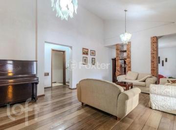 d4484c1c · Casa, 5 dormitórios, 337 m², em Boa Vista