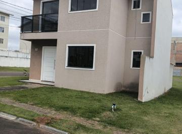 Casa de 3 quartos, Curitiba · Casa em Condominio