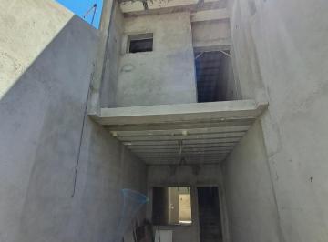 Foto 01 · Casa à venda na Penha, São Paulo-SP: 3 quartos, 1 suíte, 1 sala, 2 vagas de garagem, 95m² de área!